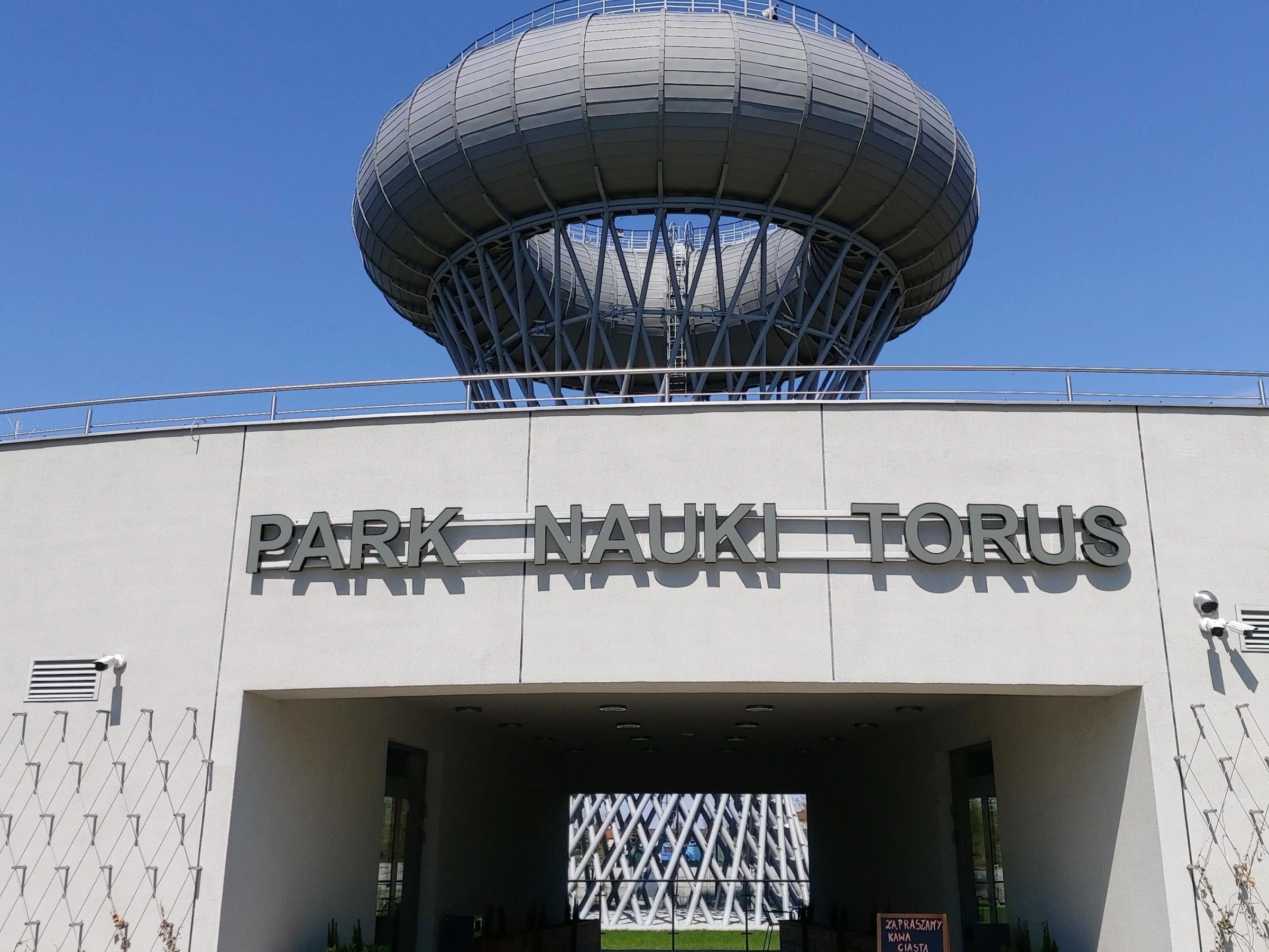Wieża ciśnień i park nauki Torus